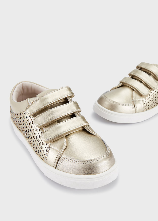 Buty sportowe dla dziewczynki Mayoral 43421 kolor beżowozłoty