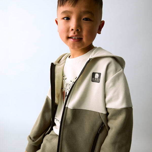 Kurtka zimowa z połyskiem unisex Mayoral 4416 - kolor tahini - 92-140 cm