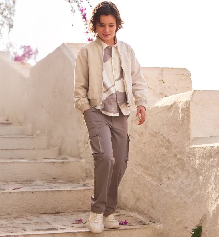 Spodnie z nakładanymi kieszeniami dla chłopca Sarabanda - 0G630