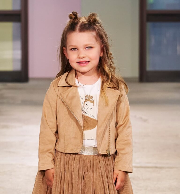 Koszulka z baletnicą i tiulową aplikacją dla dziewczynki iDO 4G344