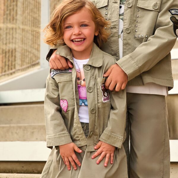 Różowy dres dziewczęcy z bluzą na zamek i zdobieniem z cyrkonii iDO 4G304