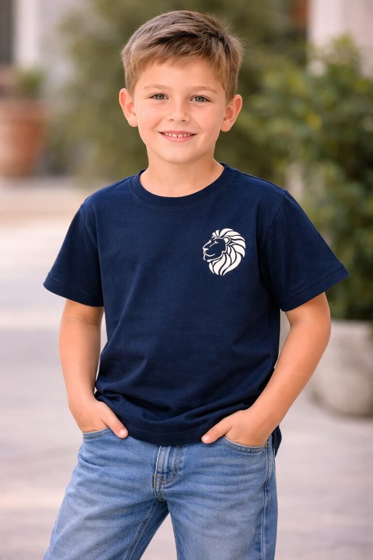Granatowy t-shirt uniseks z białą grafiką lwa Entlik